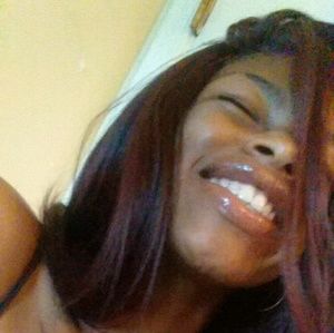 Meet your Posher, Zinna